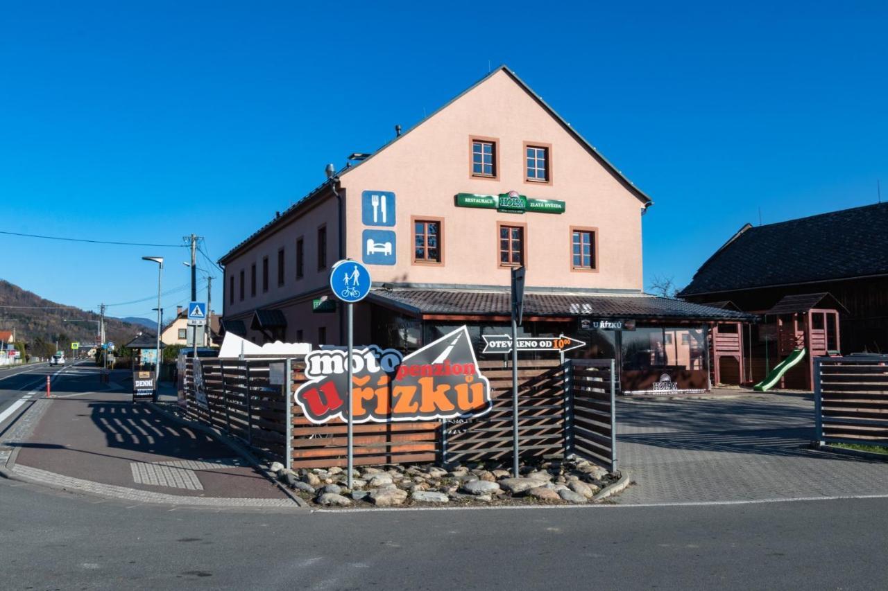 Penzion U Rizku Rapotin Luaran gambar